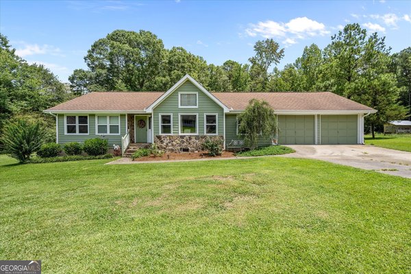 135 Russell Lane, Carrollton
