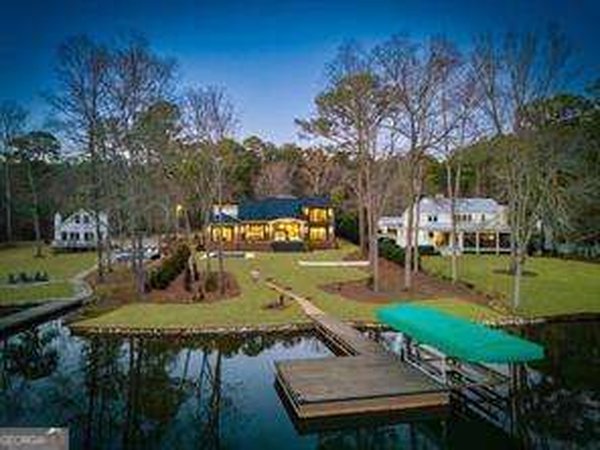 298 River Bend Drive, Eatonton