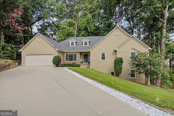 311 Clubhouse Court, Kennesaw