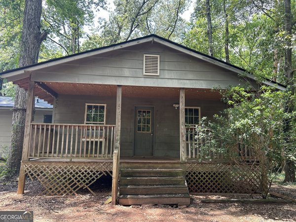 464 Azalea Drive, Stockbridge