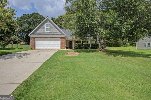 main picture of 1438 Solomon Drive, Winder