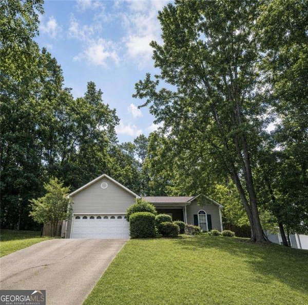 5823 Cove Road, Gainesville