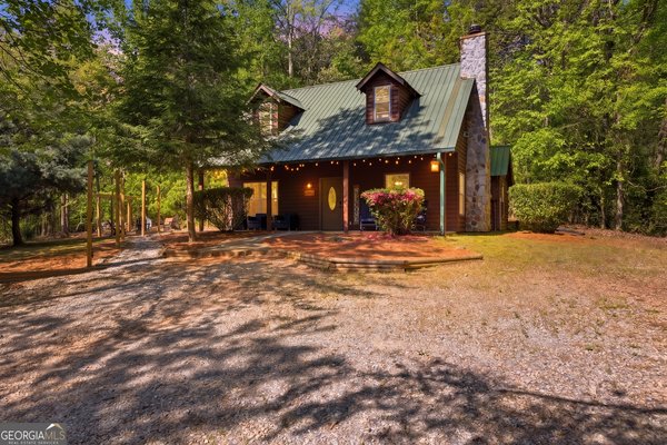 325 Blue Creek Cove Cleveland