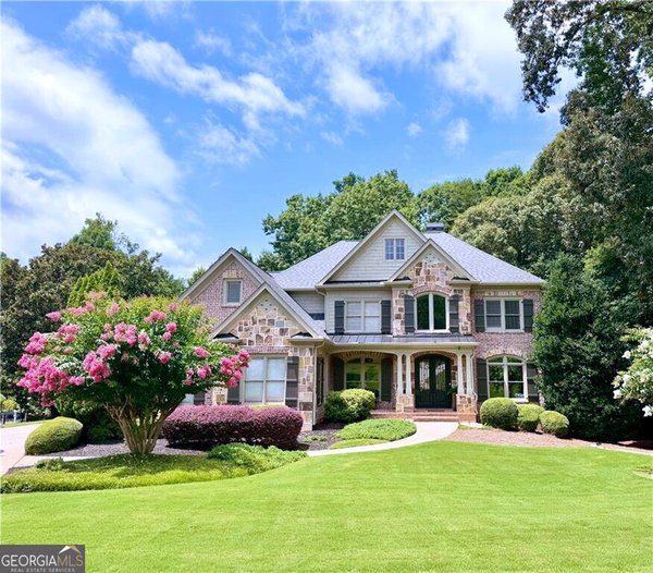 15790 Milton Point, Milton