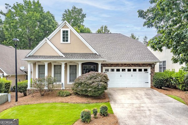 808 Chalet Hills McDonough