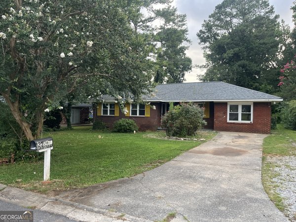 2226 Lynn Drive, Marietta