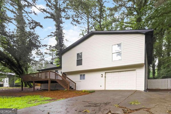 3292 Mixon Way Stone Mountain