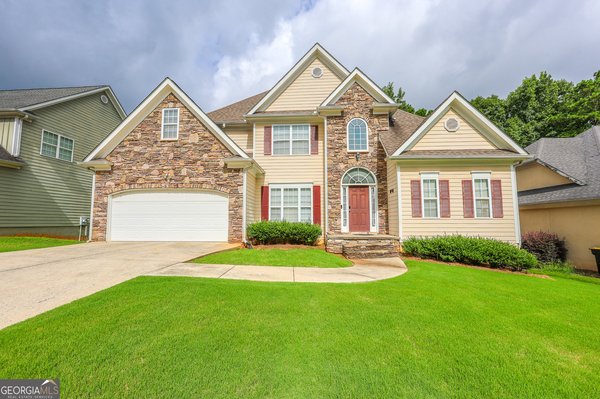 38 Vaux Way Newnan
