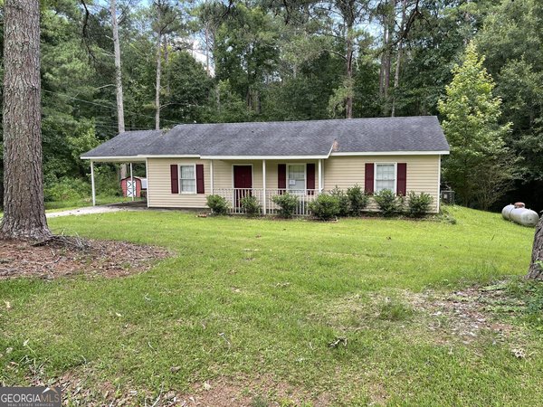 200 Glover Circle, Newnan