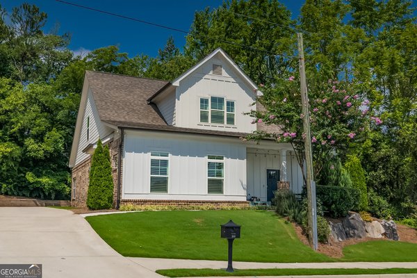 389 Perry Street, Lawrenceville