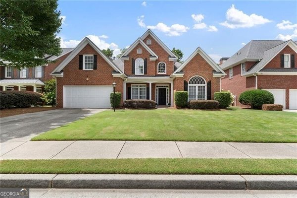 2751 Vinings Oak Drive Atlanta