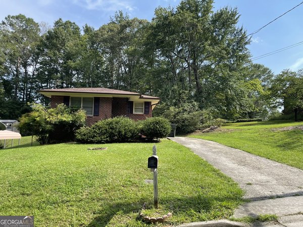 102 Watkins Street, Toccoa