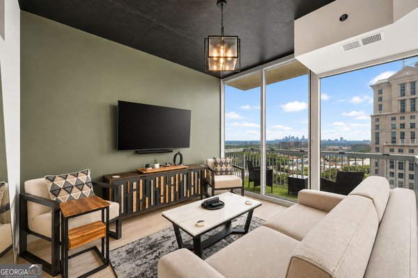 3324 Peachtree Road, Atlanta