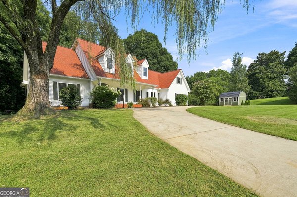 124 Golden Autumn Drive, Dahlonega