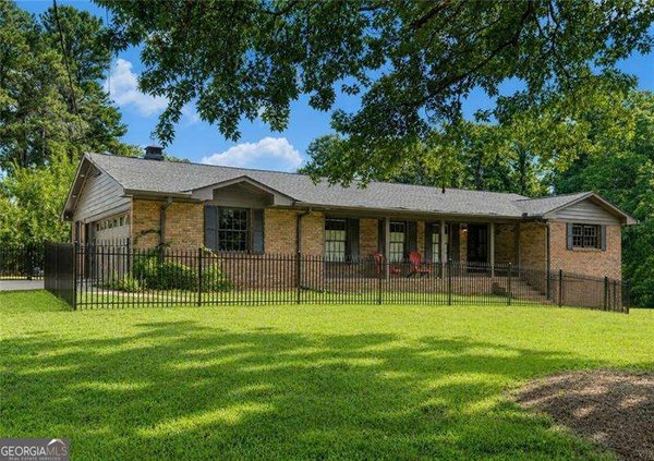 381 Chicopee Drive, Marietta