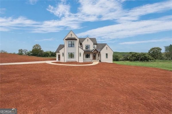 126 Palisade Drive, Rydal