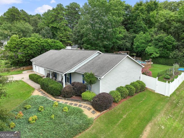 302 Iron Horse Way, Stockbridge