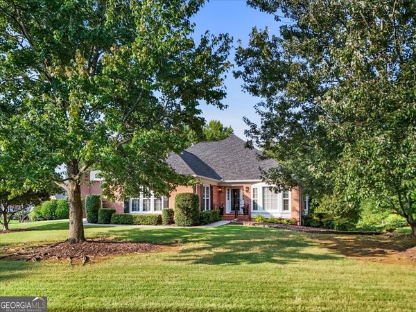 385 Carybell Lane, Alpharetta