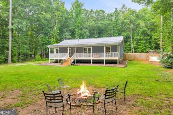 1557 Davis Ford Road, Covington