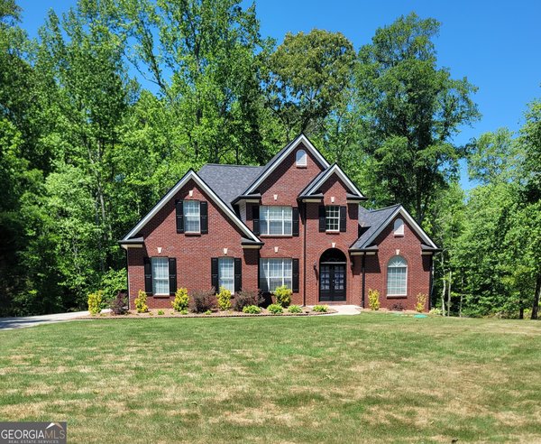 26 Parlor Circle Sharpsburg