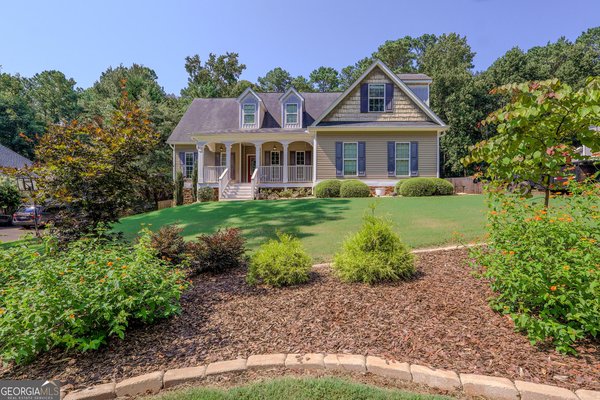 100 Chapman Oak Drive, Newnan