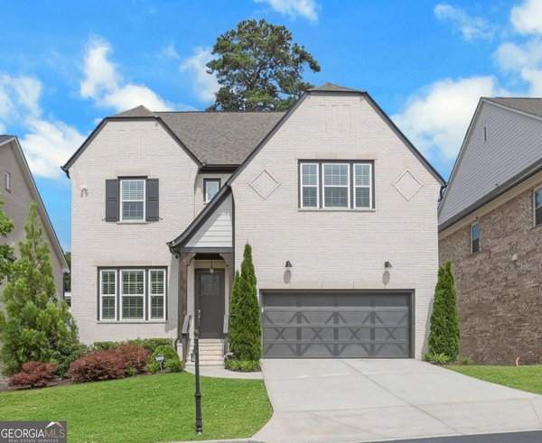 2356 Tilbury Drive, Brookhaven