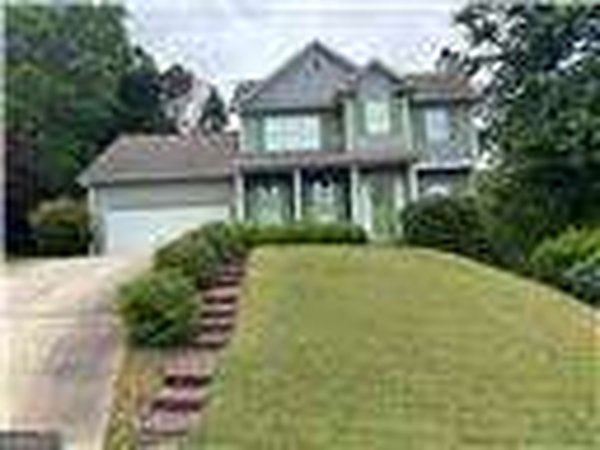 300 Harcourt Place Peachtree City