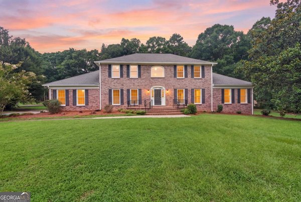 560 Hawthorne Drive, Fayetteville