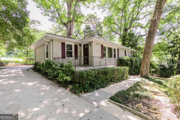 798 Larry Lane Decatur