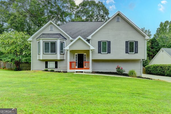2300 Huntington Drive, Loganville