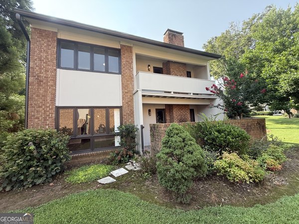 3240 Clairmont North Atlanta