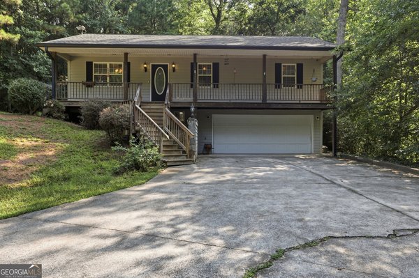 135 Andrews Road, Toccoa