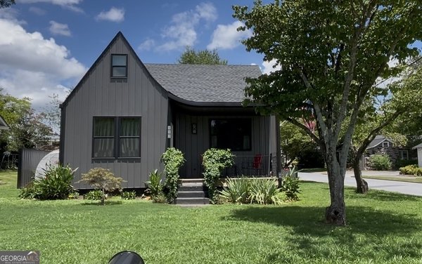 112 Forrest Avenue, Cartersville