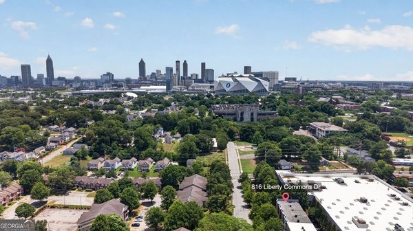 816 Liberty Commons Drive, Atlanta