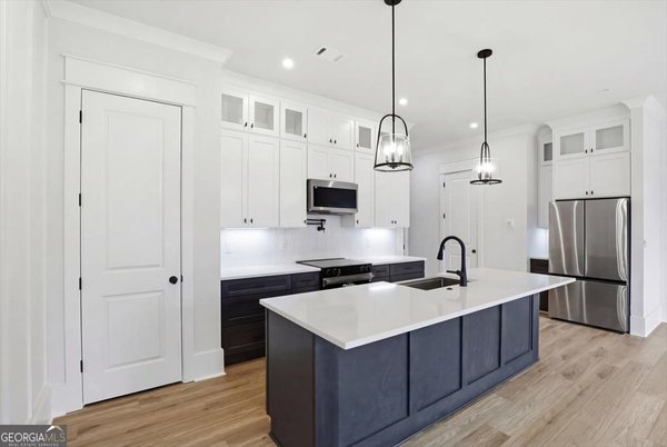 main picture of 43 Peony Street, Braselton