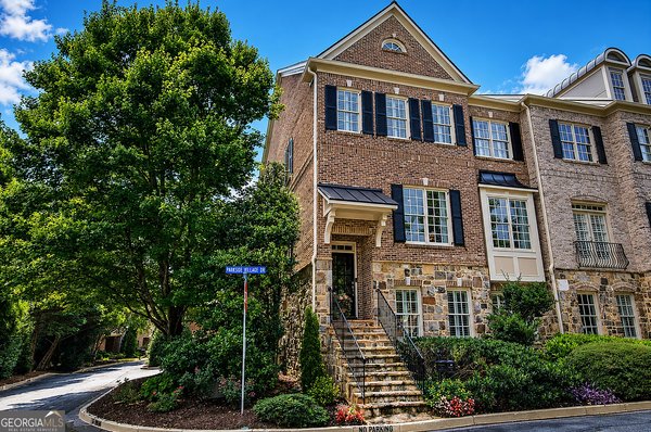 1230 Parkside Village Drive, Marietta