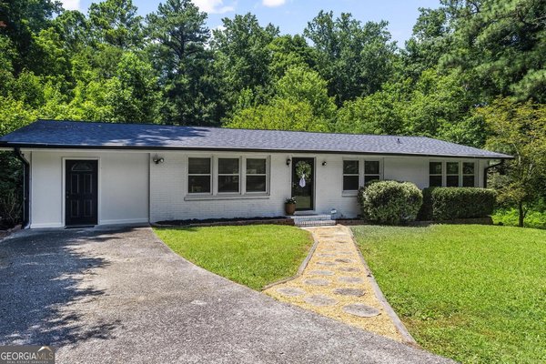 1921 Lake Drive Marietta