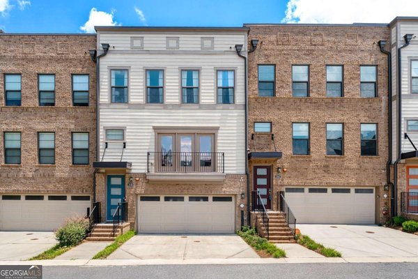 main picture of 1049 Brandsford Street, Atlanta