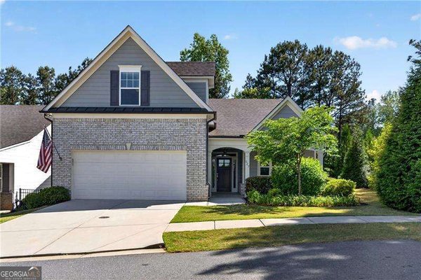 527 Margaret Lane, Woodstock