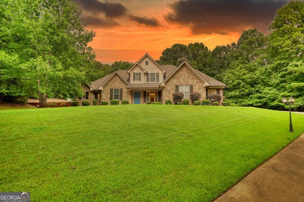 360 Wyldewoode Dr, Mcdonough