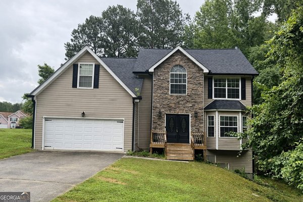 4323 Caroline Court Douglasville