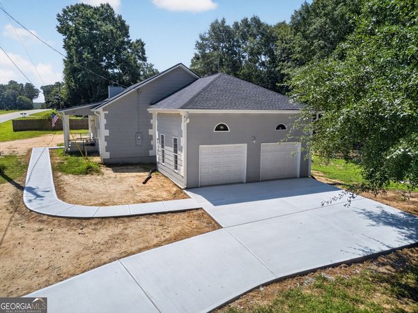 1106 Dee Kennedy Road, Auburn