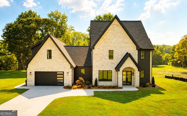 main picture of 6218 Blackjack Road, Flowery Branch