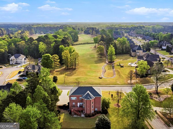 171 Crystal Lake Boulevard, Hampton