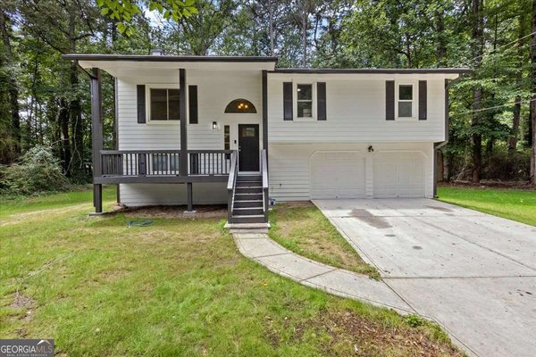 2152 Cedar Creek Lane, Lithia Springs