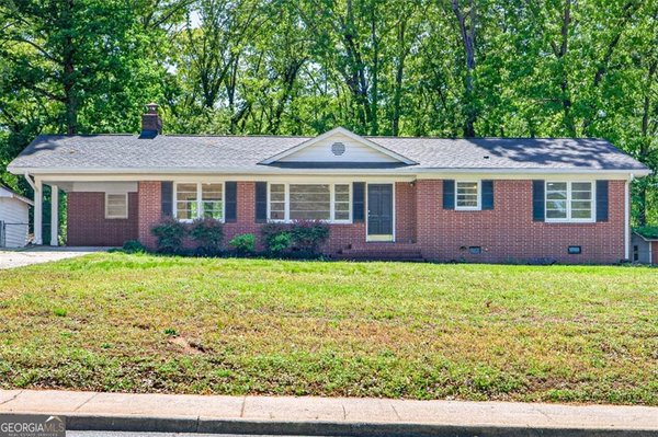 main picture of 234 5th Avenue, Winder