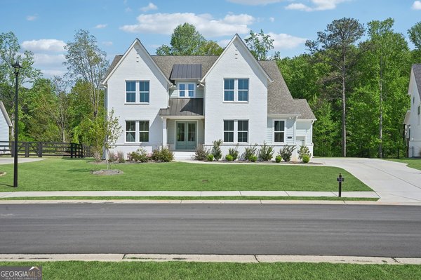 main picture of 7945 Heritage Farm Court, Dawsonville