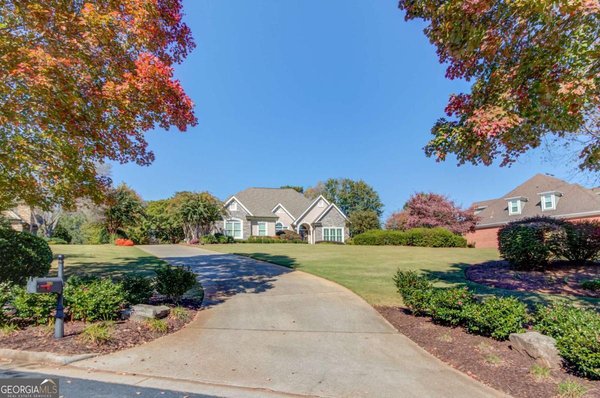 380 Fairway Circle, Monroe