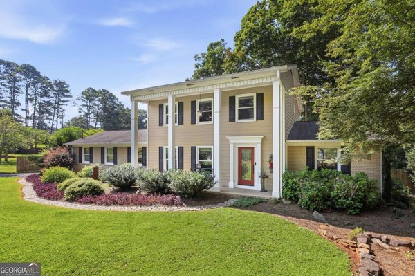 499 Banks Street Marietta