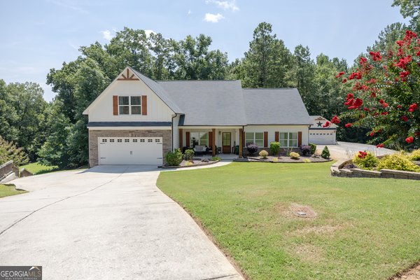 main picture of 1941 Windstone Place, Winder